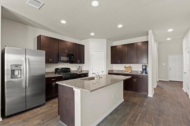 1296 Teychas Dr in Kyle, TX - Building Photo - Building Photo