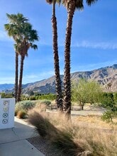 277 East Racquet Club Road, Unit Egret's Escape (Unit3) in Palm Springs, CA - Building Photo - Building Photo