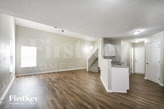 16700 Aulton Dr in Noblesville, IN - Foto de edificio - Building Photo