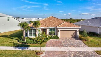 12249 SW Sand Dollar Wy in Port St. Lucie, FL - Building Photo