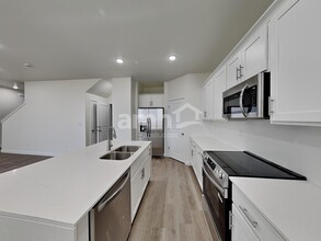 1256 W Mahogany St in Saratoga Springs, UT - Building Photo - Building Photo