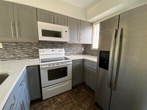 174 Scottsdale Square in Winter Park, FL - Building Photo - Building Photo