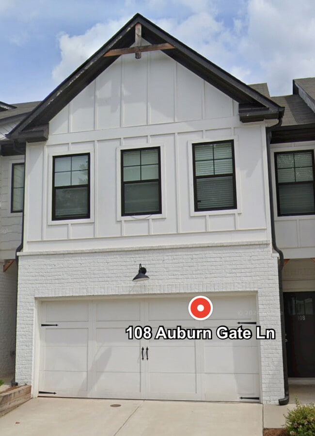 property at 108 Auburn Gate Ln