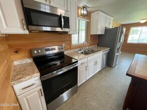 305 Tarpon St in Panama City Beach, FL - Building Photo - Building Photo