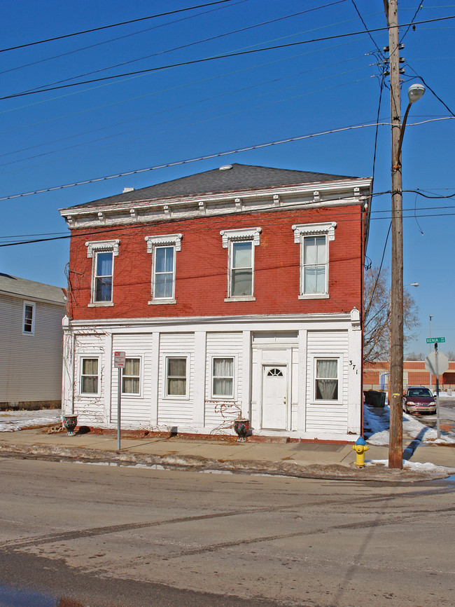 371 Xenia Ave in Dayton, OH - Building Photo - Building Photo