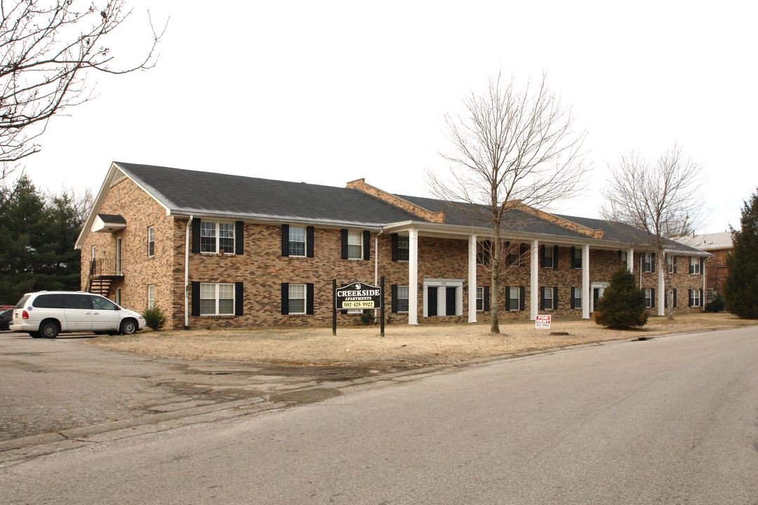 Creekside Apartments in Louisville, KY - Foto de edificio