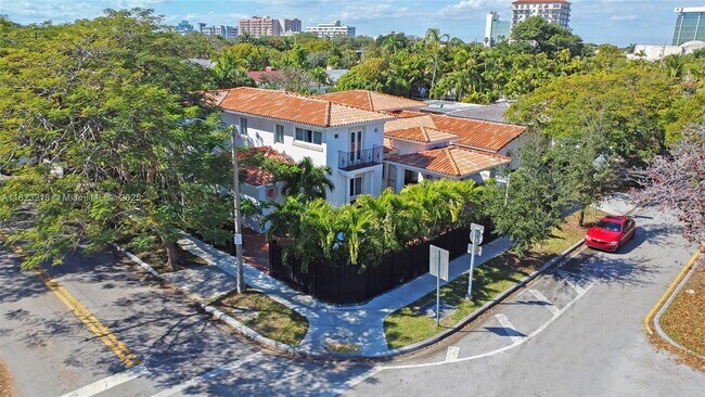 property at 100 SW 26th Rd