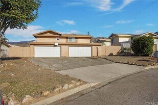 3538 21st St, Unit D in Highland, CA - Building Photo