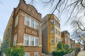 6435 N Leavitt St in Chicago, IL - Building Photo - Building Photo