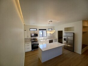 3217 Fairfax St in Eau Claire, WI - Building Photo - Building Photo