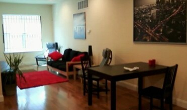 1923 N Gratz St in Philadelphia, PA - Foto de edificio - Building Photo