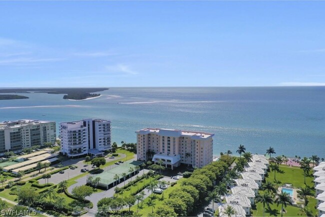 1020 S Collier Blvd in Marco Island, FL - Building Photo - Building Photo