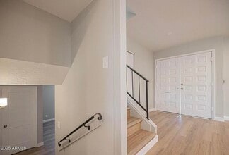 1646 E Hermosa Dr in Tempe, AZ - Building Photo - Building Photo