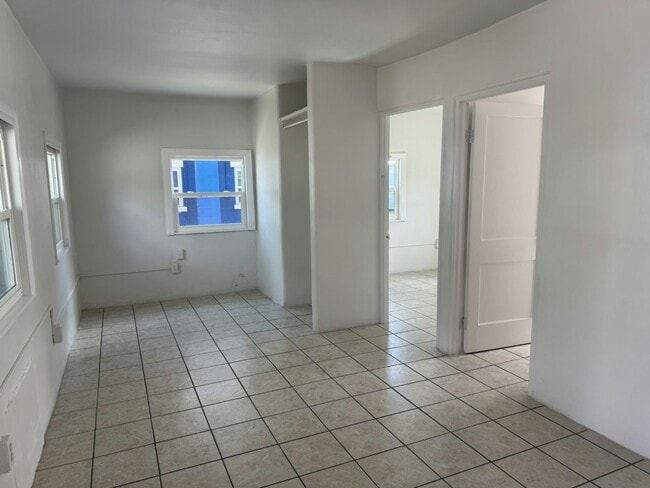12 E Main St in Mount Dora, FL - Building Photo - Building Photo