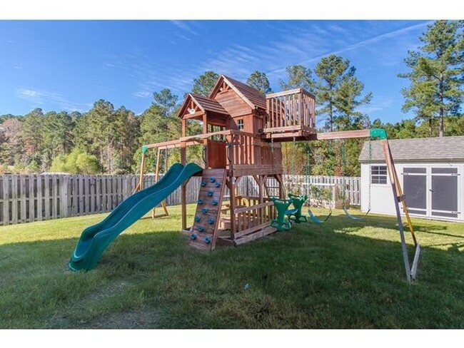 701 Tree Top Trl in Evans, GA - Building Photo - Building Photo