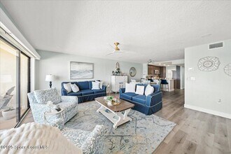 1095 N Hwy A1A in Indialantic, FL - Building Photo - Building Photo