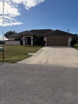 1806 Macklin St NW in Palm Bay, FL - Building Photo