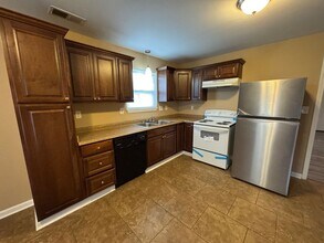 521 Grant St in Birmingham, AL - Building Photo - Building Photo