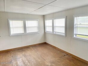 1164 Par Rd 150 in St. Martinville, LA - Building Photo - Building Photo