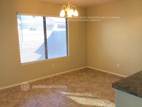 2162 E Cochise Ave in Apache Junction, AZ - Building Photo - Building Photo