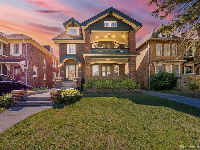 property at 1727 Virginia Park St