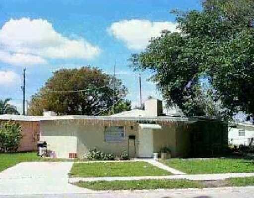 property at 2023 Delphia St