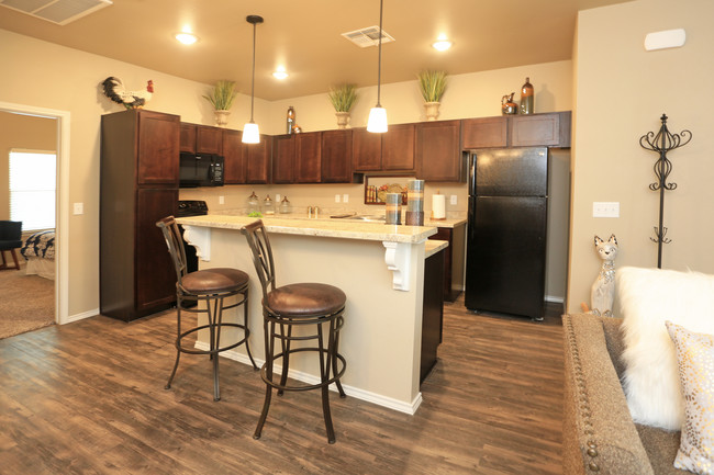 Bella Villas in Lubbock, TX - Building Photo - Interior Photo