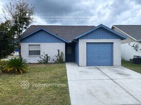 1312 Coolridge Dr in Brandon, FL - Building Photo