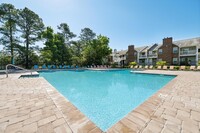 The Courtyards of Chanticleer in Virginia Beach, VA - Building Photo - Building Photo