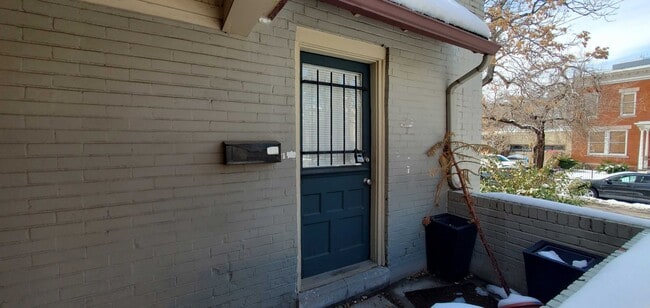 property at 1720 N Pearl St