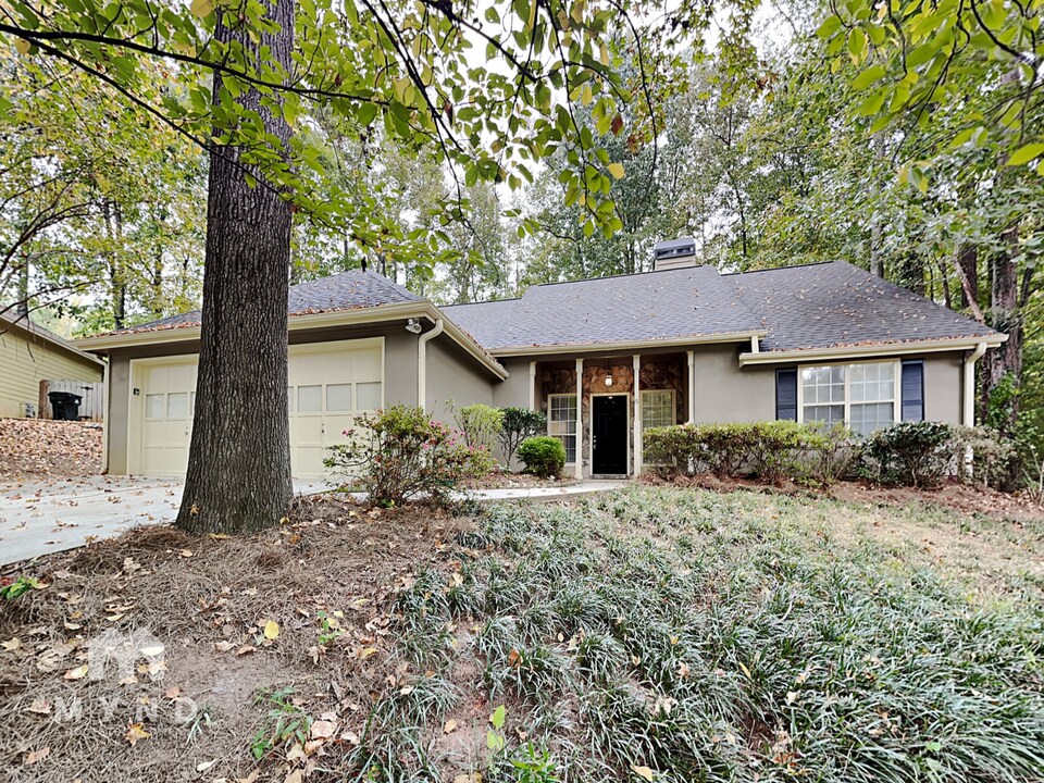 424 Streamview Ln in Stockbridge, GA - Building Photo