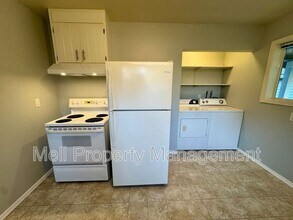 22402 US-101 in Shelton, WA - Building Photo - Building Photo