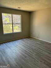 5588 Fairington Pl in Stonecrest, GA - Building Photo - Building Photo