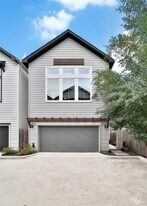 814 Thornton Rd in Houston, TX - Building Photo