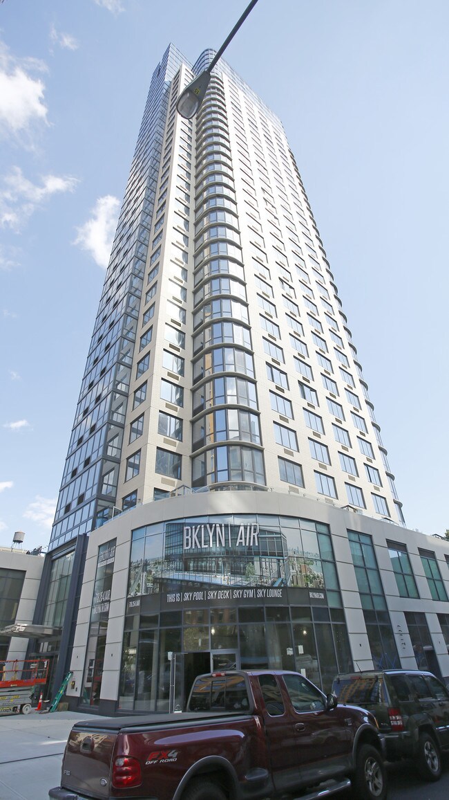 Oro Apartments Brooklyn, NY Apartments For Rent