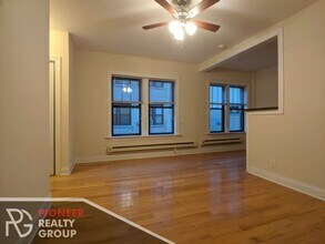 2842 N Orchard St, Unit #2842-13 in Chicago, IL - Building Photo - Building Photo