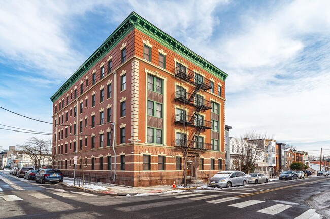 property at 608 Bramhall Ave