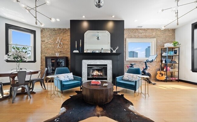1727 N Clybourn Ave in Chicago, IL - Building Photo - Building Photo