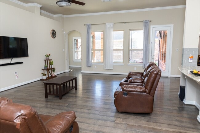 property at 5519 Caper Shores Ln