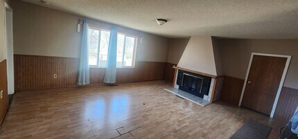 1101 8th Ave NE in Austin, MN - Building Photo - Building Photo