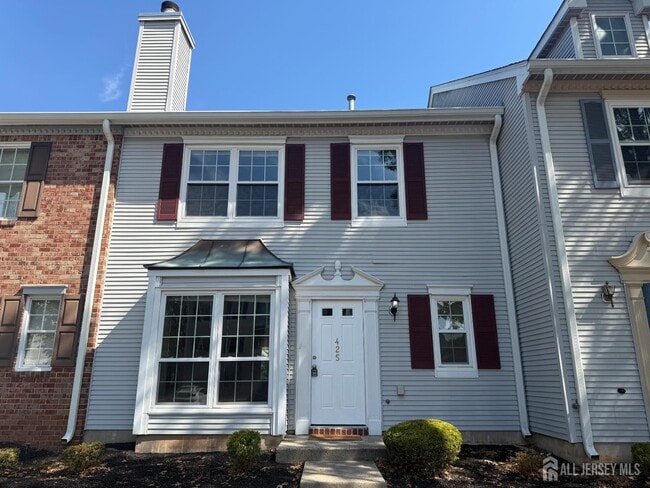 425 Northam Dr