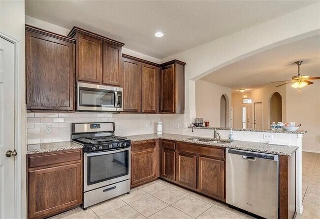 104 Beech Creek Ln in Leander, TX - Building Photo - Building Photo