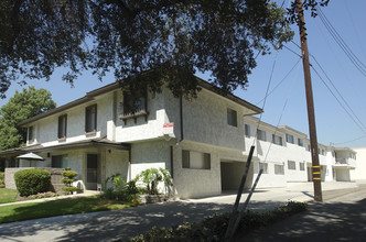 121 E Live Oak St in San Gabriel, CA - Building Photo - Building Photo