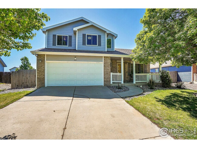 property at 842 Carriage Dr