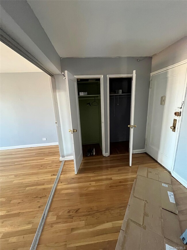 102-36-102-64 64th Ave in Queens, NY - Building Photo - Building Photo