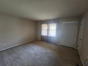 114 Windsor Dr in Warner Robins, GA - Building Photo - Building Photo