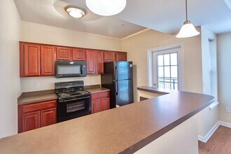 Morton Mansions in Bloomington, IN - Foto de edificio - Building Photo