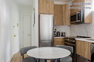 138 E 38th St in New York, NY - Building Photo - Building Photo