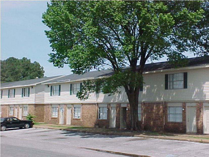 Bent Creek Apartments in West Memphis, AR - Building Photo