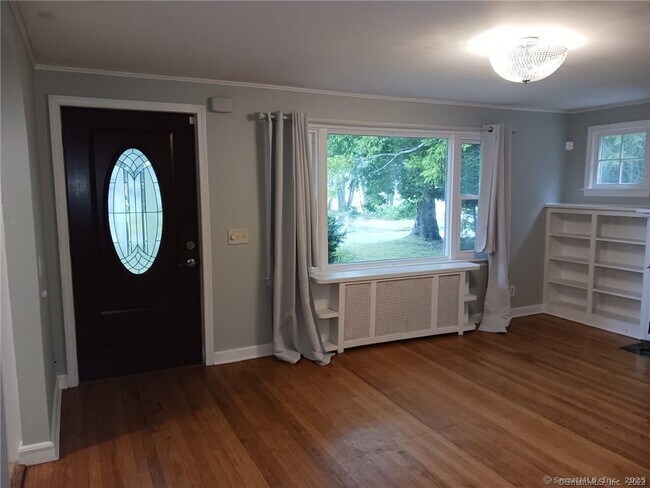 21 Maple Rd in Waterford, CT - Building Photo - Building Photo